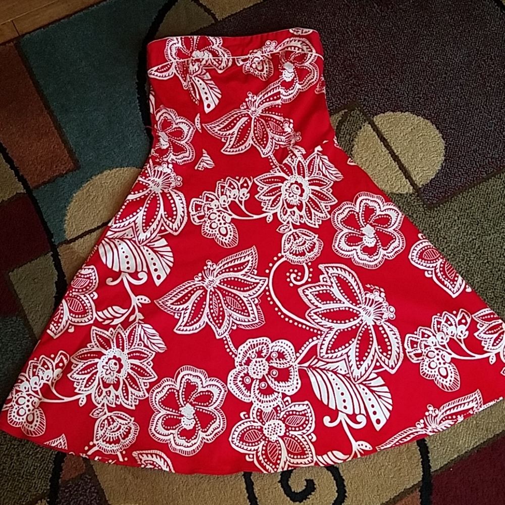 Like new A line strapless dress